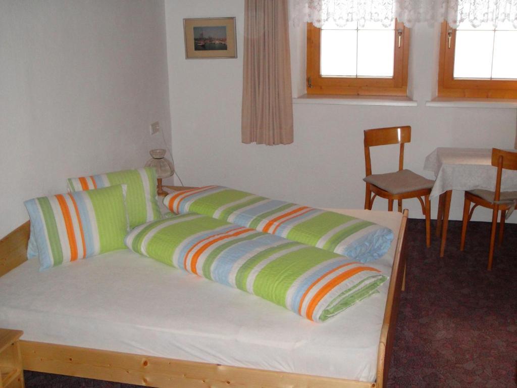 Padoellhof Vila Curon Venosta Quarto foto